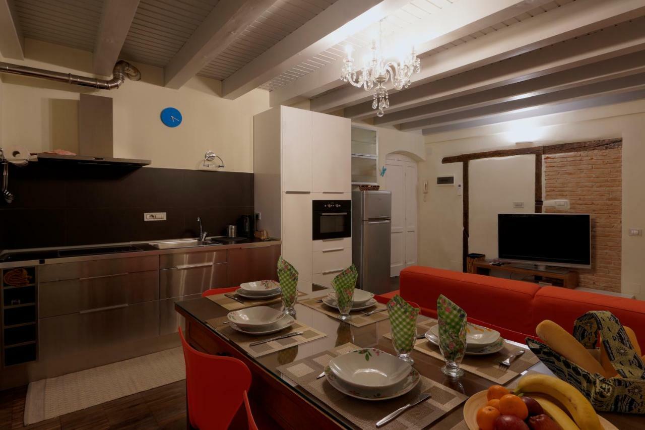 House 41, Nuovo In Borgo Storico Lägenhet Bergamo Exteriör bild